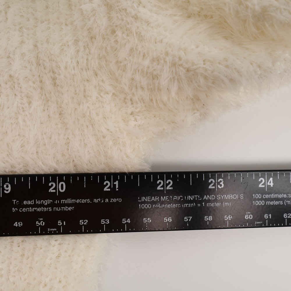 Torrid Ivory Fuzzy Yarn Crop Pullover Sweater - Women's Plus Size 1X 14-16 NEW - Picture 5 of 7